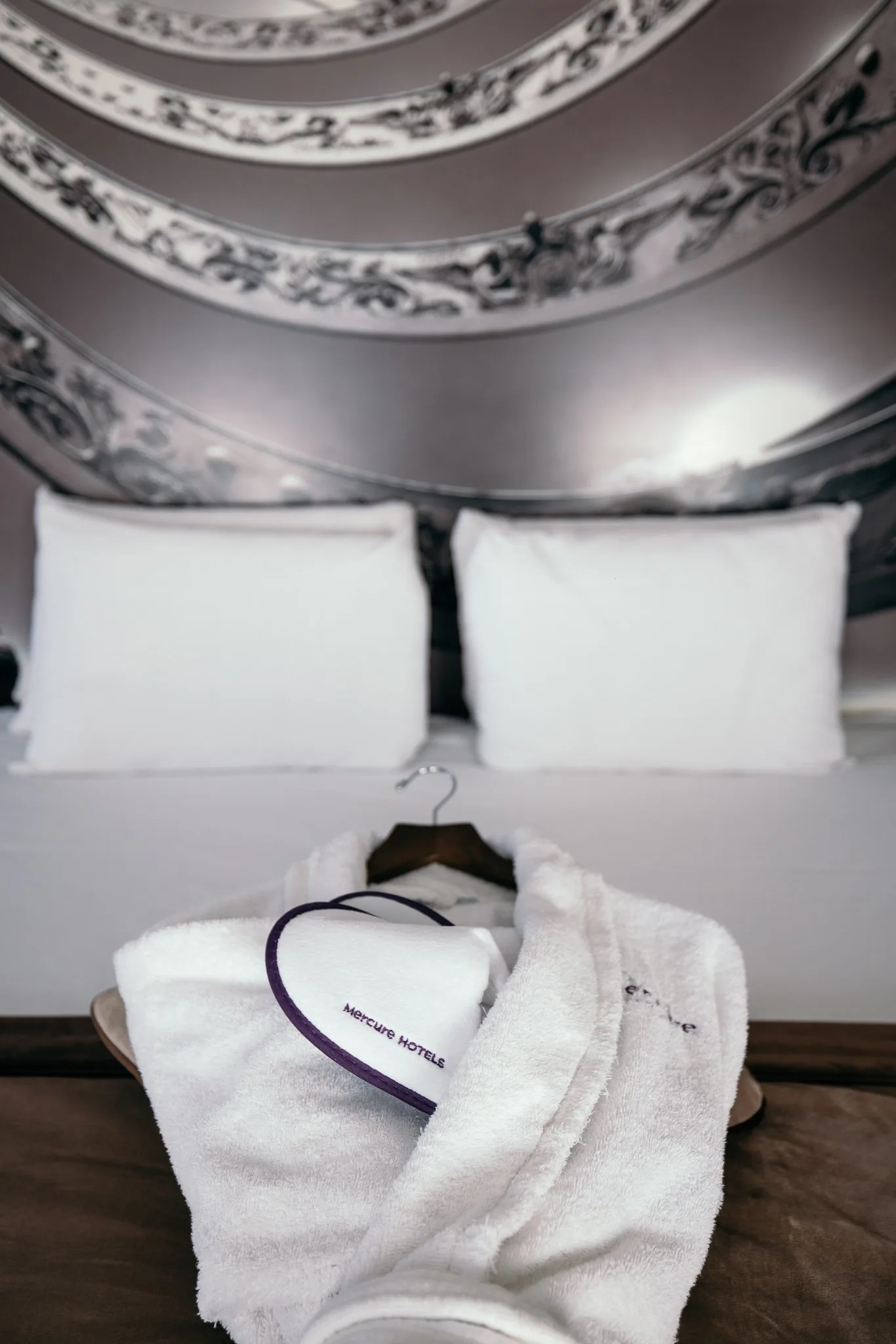 Photographe d’hôtel et d’intérieur à Lyon – chambre moderne photographiée pour un projet professionnel
