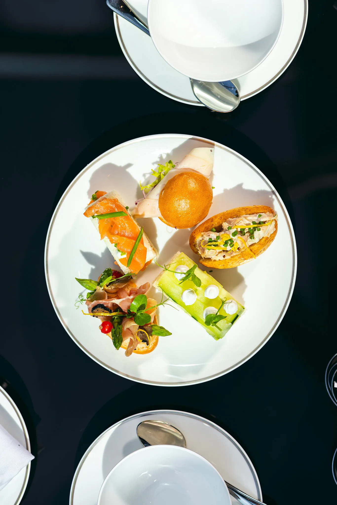 Photographe événementiel à Lyon – amuse-bouches photographiés lors d’un événement corporate