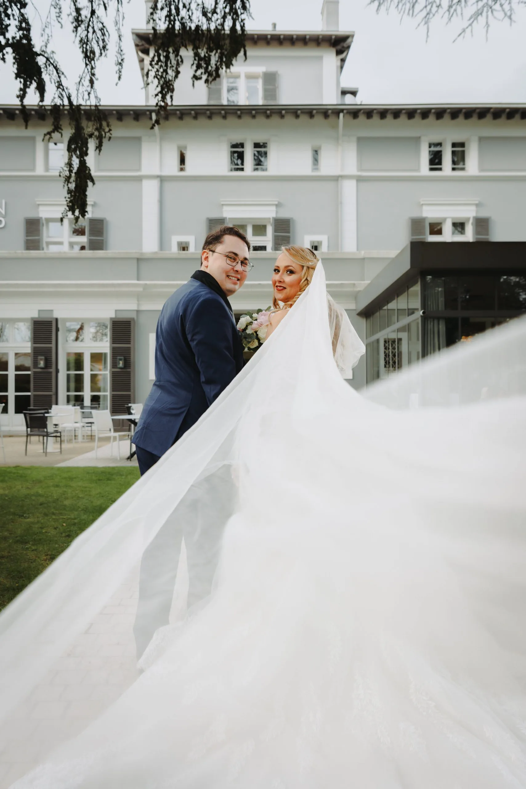 Mariage à Lyon – photo couple authentique
