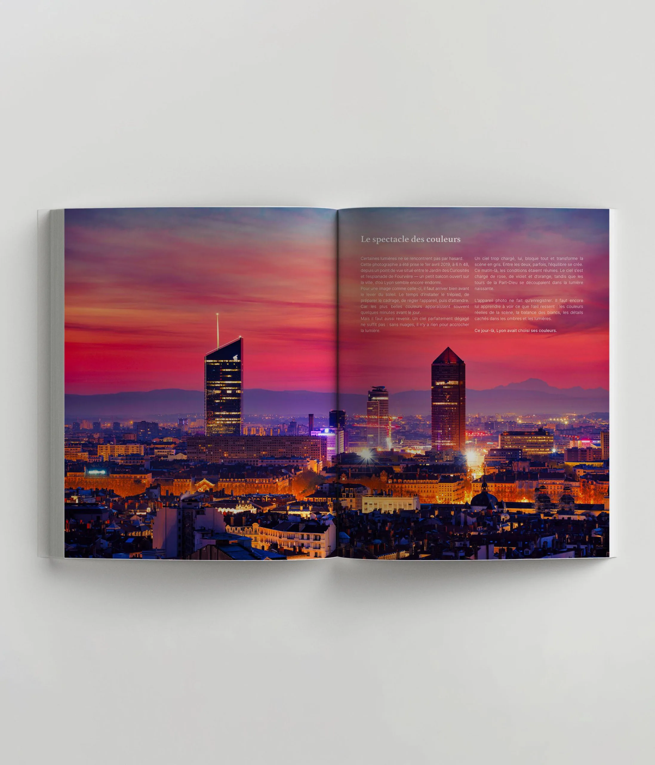 Double page extraite du livre photo de Lyon de Iulian Rotaru