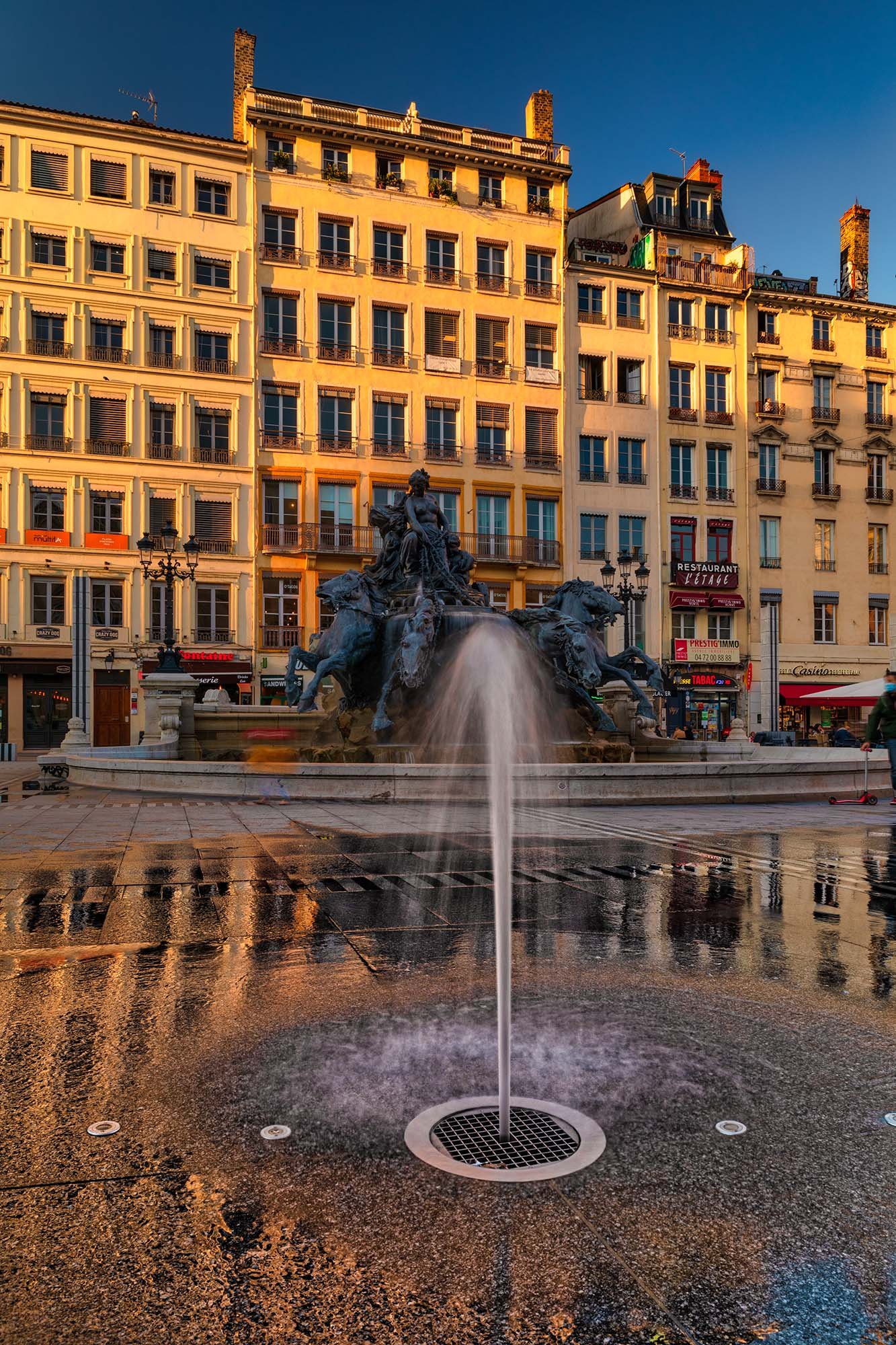 Tirage photo de Lyon « Fontaine Bartholdi » — Iulian Rotaru