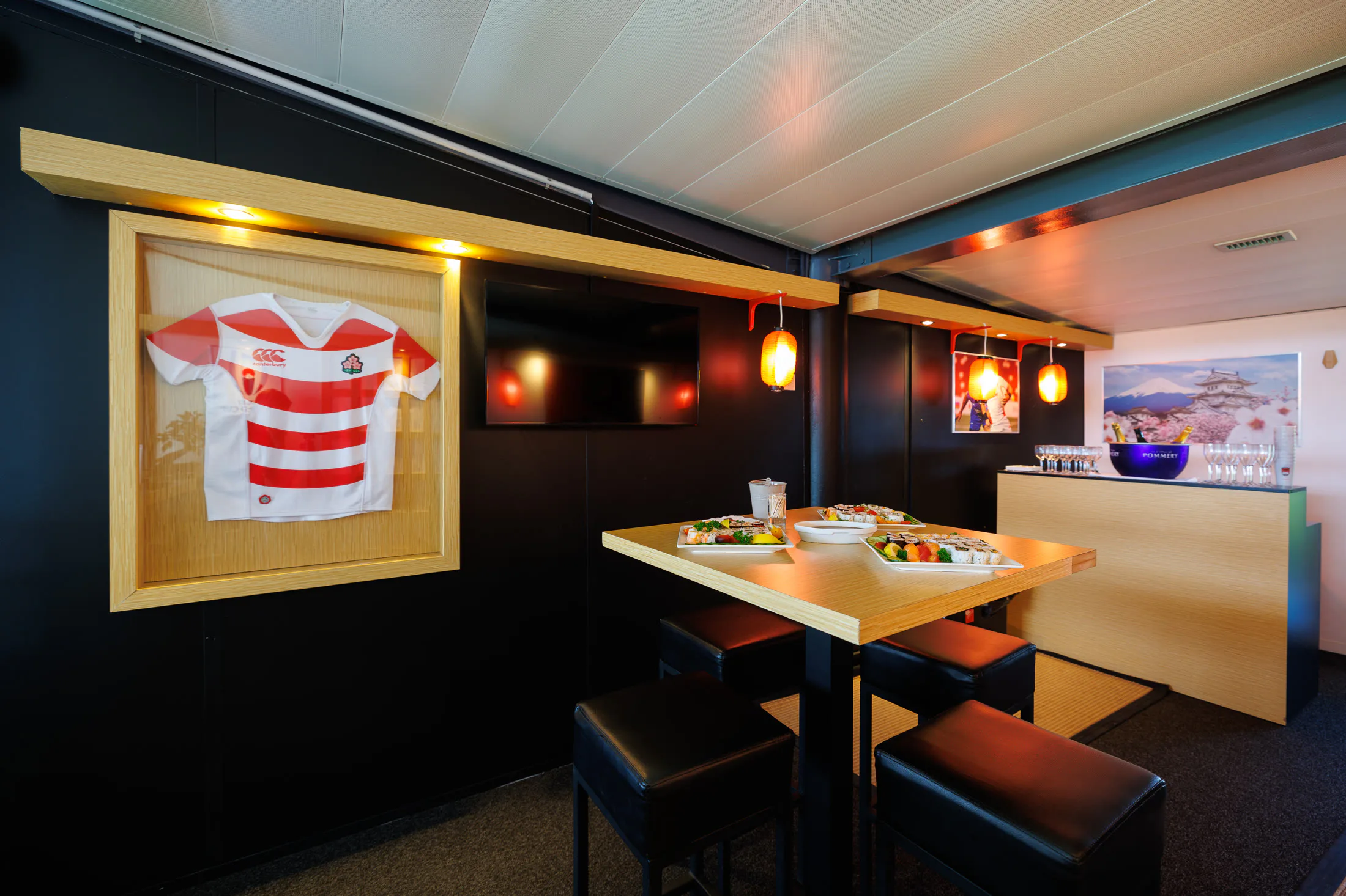 Loge thématique du LOU Rugby au Matmut Stadium de Gerland